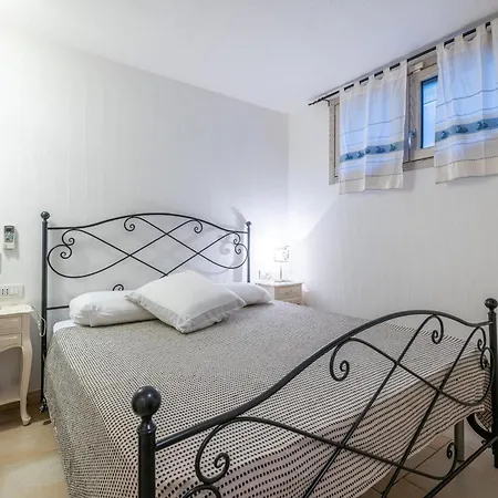 Casa Il Bouganville Tatil Evi Villasimius