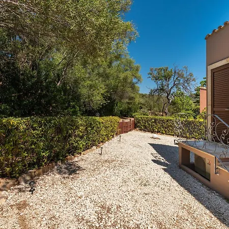 בית נופש Casa Il Bouganville *